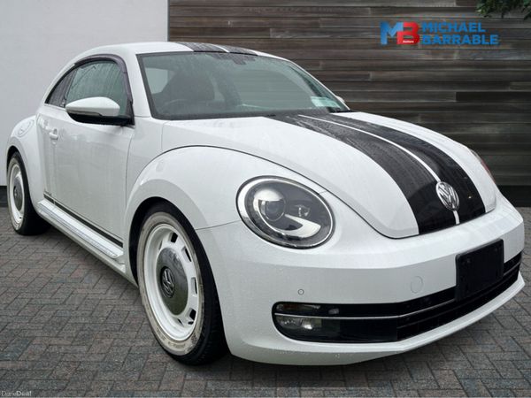 Volkswagen Beetle Hatchback, Petrol, 2014, White