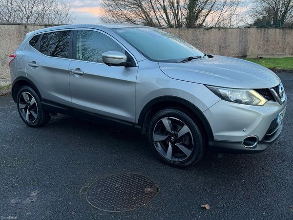 Nissan Qashqai SUV, Diesel, 2017, Silver