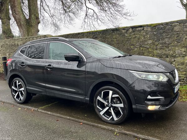 Nissan Qashqai SUV, Diesel, 2017, Black