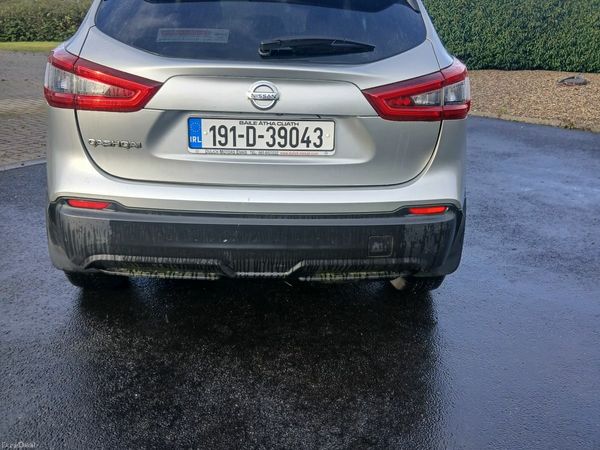 Nissan Qashqai MPV, Diesel, 2019, Grey