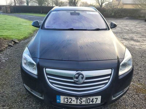 Vauxhall Insignia Estate, Diesel, 2013, Black