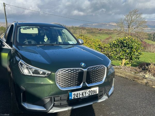 BMW iX1 Estate/Jeep, Electric, 2024, Green