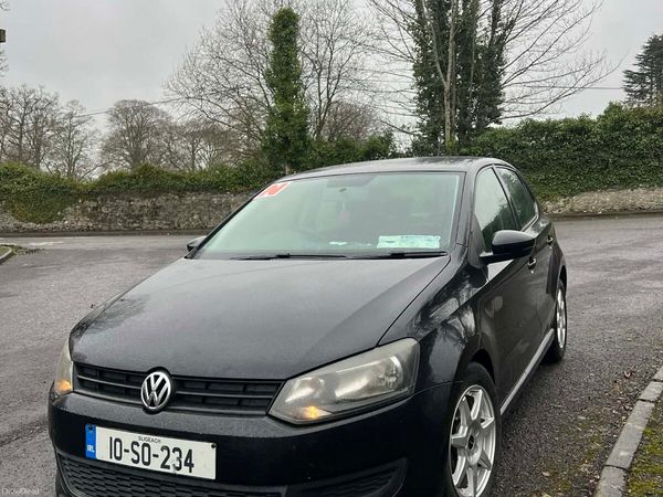 Volkswagen Polo Hatchback, Petrol, 2010, Black