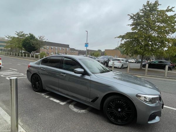 BMW 5-Series Saloon, Petrol Plug-in Hybrid, 2017, Blue