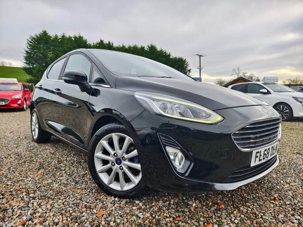 Ford Fiesta Hatchback, Diesel, 2018, Black