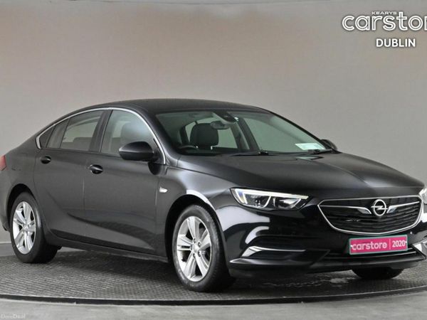Opel Insignia Hatchback, Diesel, 2020, Black