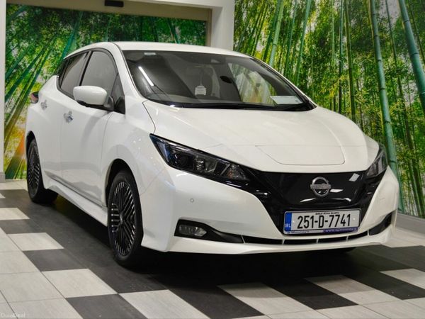 Nissan Leaf Hatchback, Electric, 2025, White