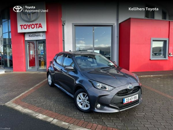 Toyota Yaris Hatchback, Petrol Hybrid, 2022, Grey