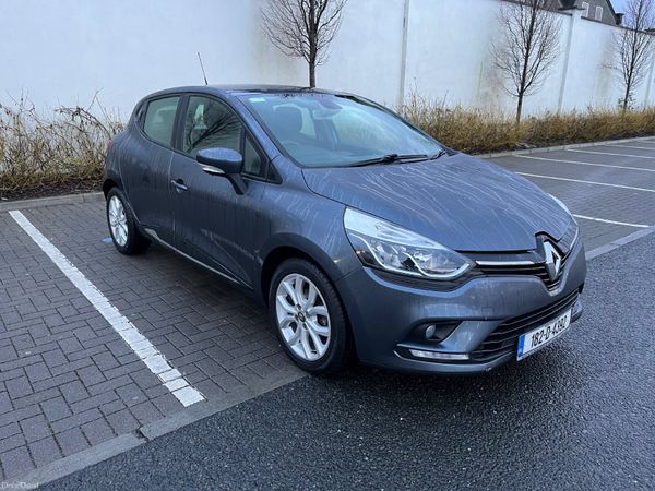 Renault Clio Hatchback, Petrol, 2018, Grey