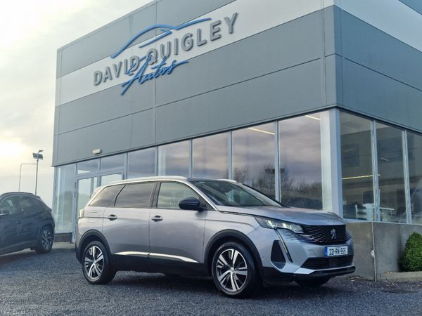Peugeot 5008 MPV, Diesel, 2022, Grey