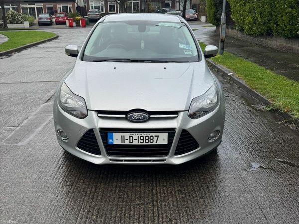 Ford Focus Hatchback, Diesel, 2011, Silver