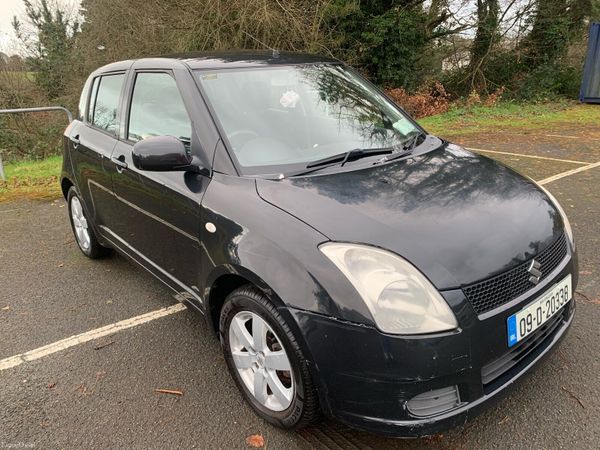 Suzuki Swift Hatchback, Petrol, 2009, Black