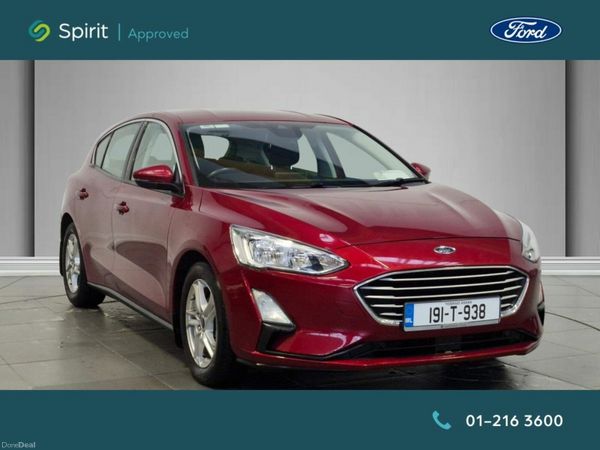 Ford Focus Hatchback, Petrol, 2019, Red
