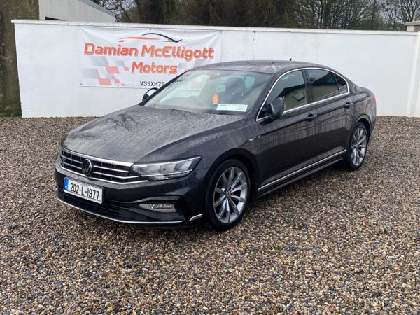 Volkswagen Passat Saloon, Diesel, 2020, Grey