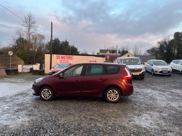 Renault Grand Scenic MPV, Diesel, 2014, Red