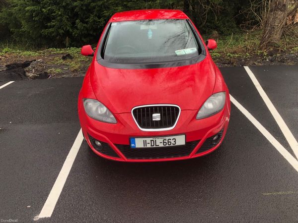 SEAT Altea MPV, Diesel, 2011, Red