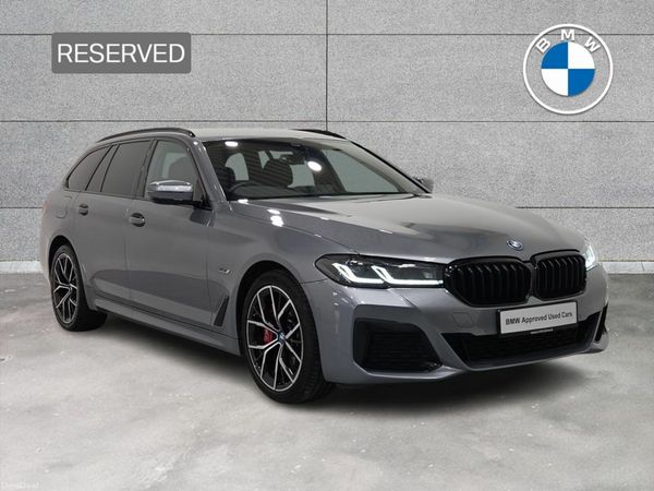 BMW 5-Series Estate, Petrol Plug-in Hybrid, 2023, Grey