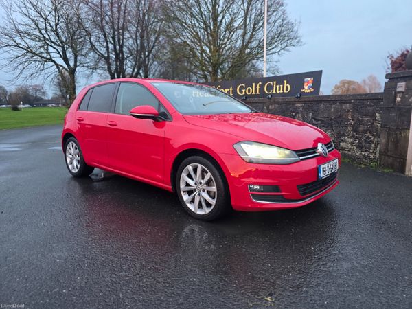 Volkswagen Golf Hatchback, Petrol, 2016, Red