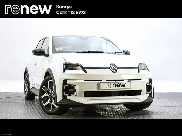 Renault 5 Hatchback, Electric, 2026, White