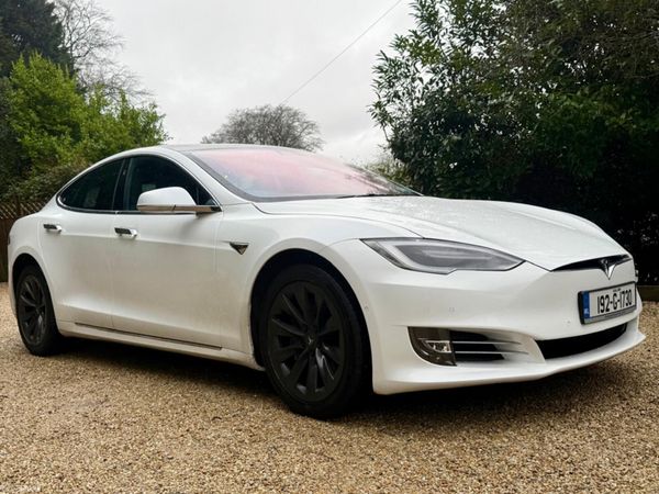 Tesla Model S Hatchback, Electric, 2019, White