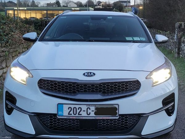 Kia XCeed Hatchback, Diesel, 2020, White