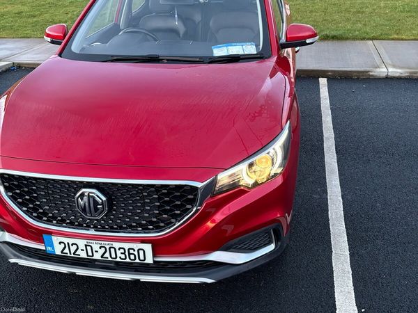 MG ZS Hatchback, Electric, 2021, Red