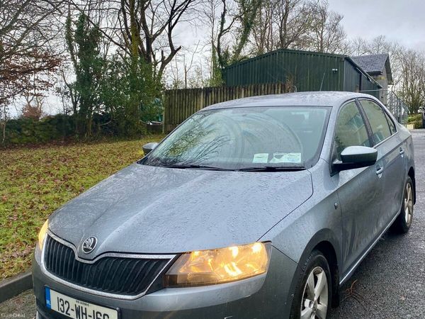 Skoda Rapid Saloon, Diesel, 2013, Grey