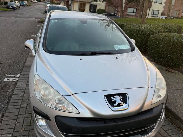 Peugeot 308 Hatchback, Diesel, 2010, Silver