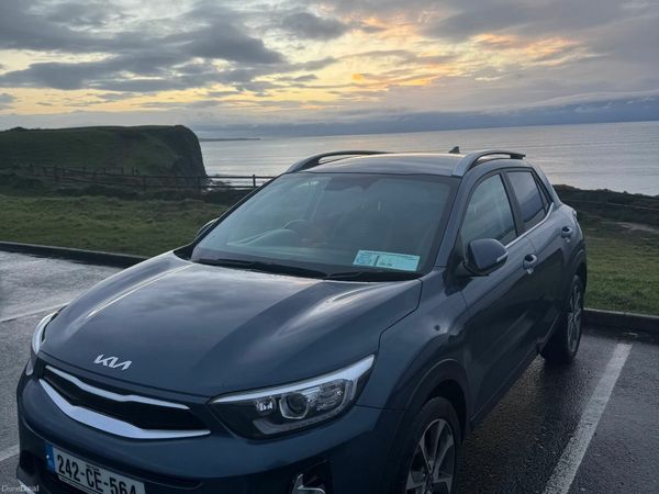 Kia Stonic Estate/Jeep, Petrol Hybrid, 2024, Blue