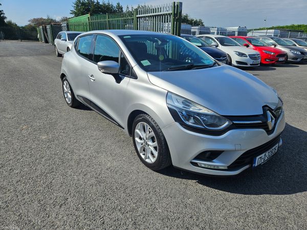 Renault Clio Hatchback, Petrol, 2017, Grey