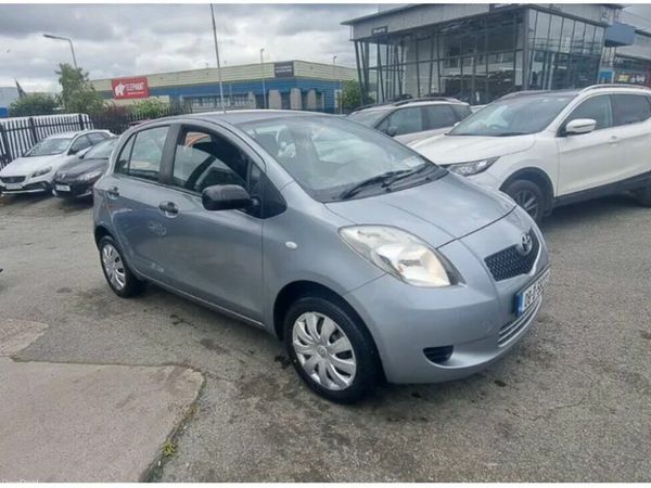 Toyota Yaris Hatchback, Petrol, 2008, Silver