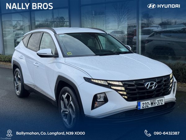Hyundai Tucson MPV, Petrol Plug-in Hybrid, 2023, White