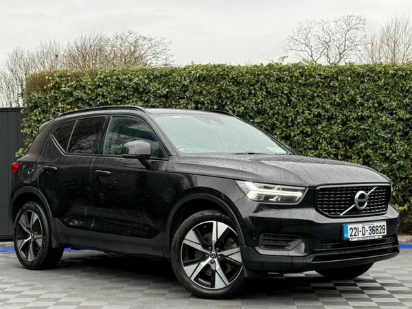 Volvo XC40 SUV, Petrol Plug-in Hybrid, 2022, Black