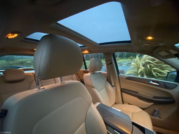 Mercedes-Benz M-Class SUV, Diesel, 2013, Blue