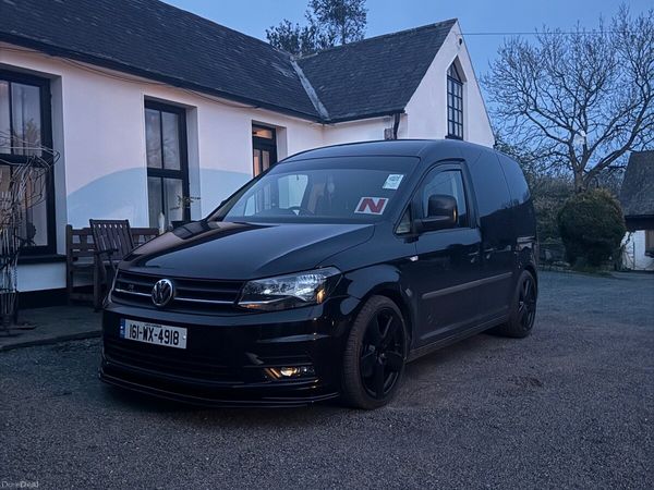 Volkswagen Caddy MPV, Diesel, 2016, Black