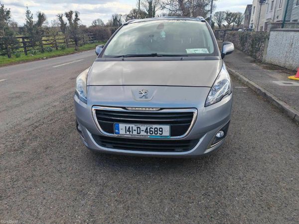 Peugeot 5008 MPV, Diesel, 2014, Grey