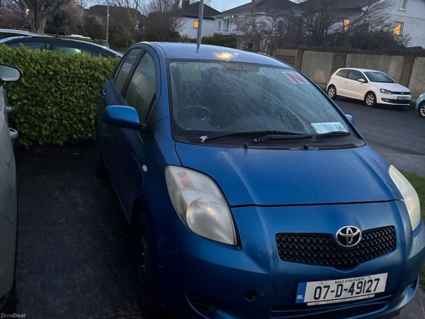 Toyota Yaris Hatchback, Petrol, 2007, Blue
