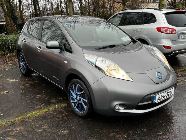 Nissan Leaf Hatchback, Electric, 2016, Grey