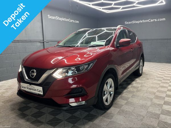 Nissan Qashqai MPV, Diesel, 2019, Red