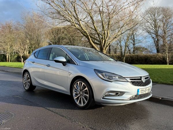 Vauxhall Astra Hatchback, Diesel, 2017, Silver
