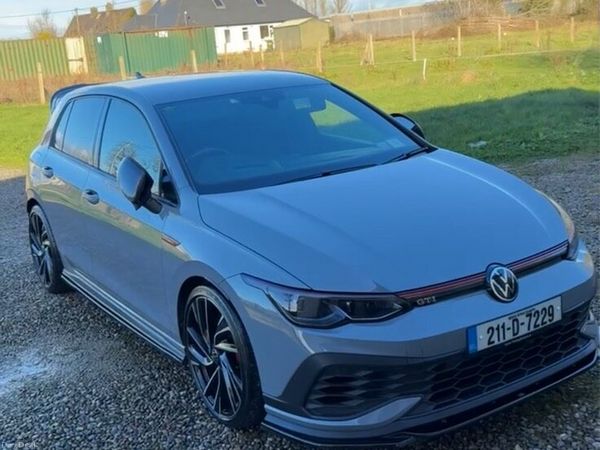 Volkswagen Golf Estate, Petrol, 2021, Grey