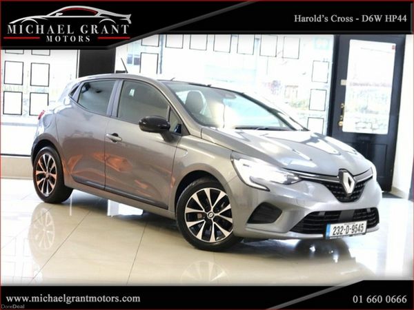 Renault Clio Hatchback, Petrol, 2023, Grey