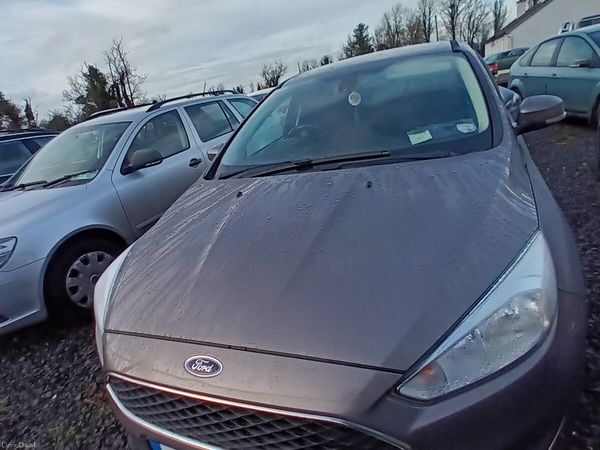 Ford Focus Hatchback, Diesel, 2015, Brown
