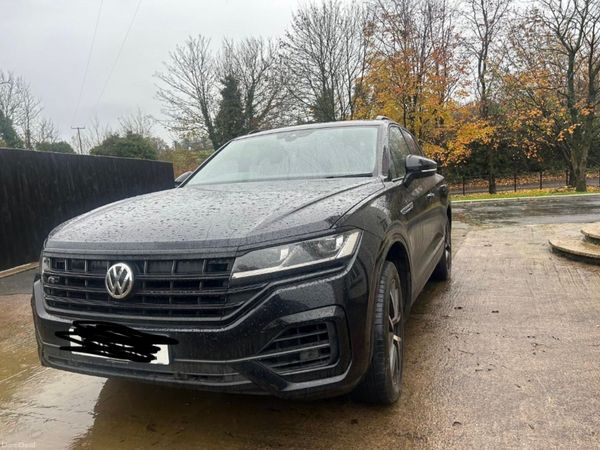 Volkswagen Touareg SUV, Diesel, 2019, Black