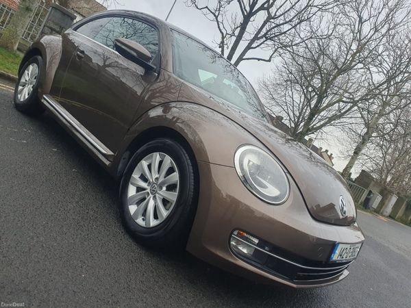 Volkswagen Beetle Hatchback, Petrol, 2014, Brown