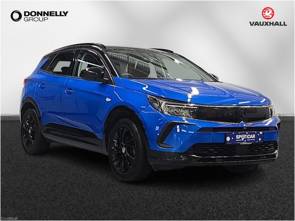 Vauxhall Grandland Hatchback, Petrol, 2022, Blue