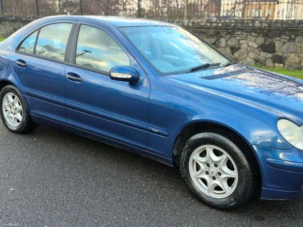 Mercedes-Benz C-Class Saloon, Petrol, 2004, Blue