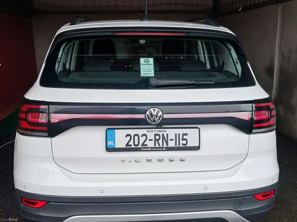 Volkswagen T-Cross Estate/Jeep, Diesel, 2020, White