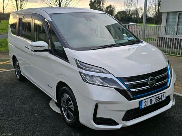 Nissan Serena MPV, Petrol Hybrid, 2021, White