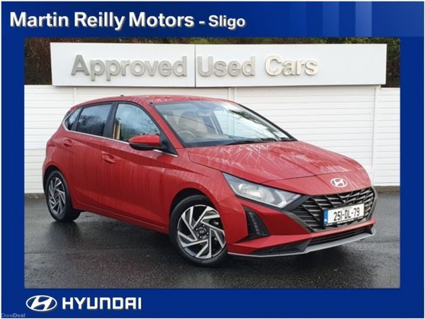 Hyundai i20 Hatchback, Petrol, 2025, Red